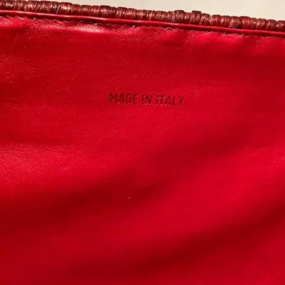 CHANEL Red Wicker Classic Flap Shoulder Bag - Picture 10 of 10